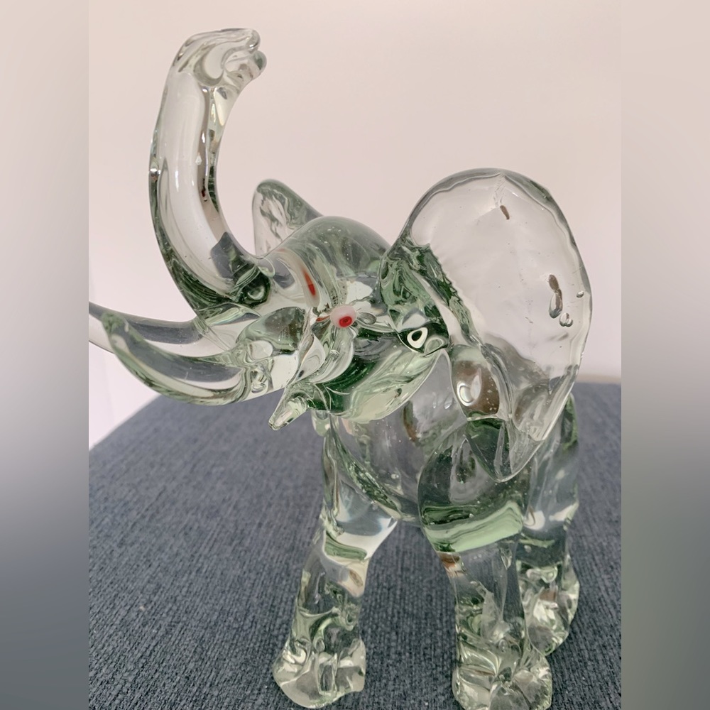 Clear Solid Glass Decorative Elephant